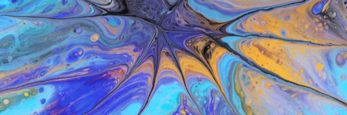 Abstract flowing lines with smooth gradients